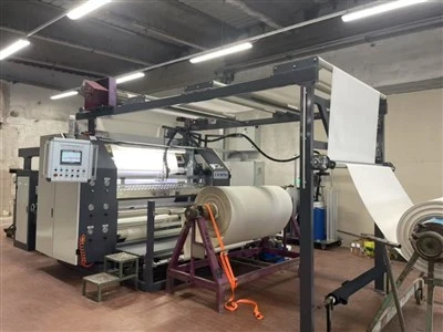 Máquina de recubrimiento y laminamiento en caliente